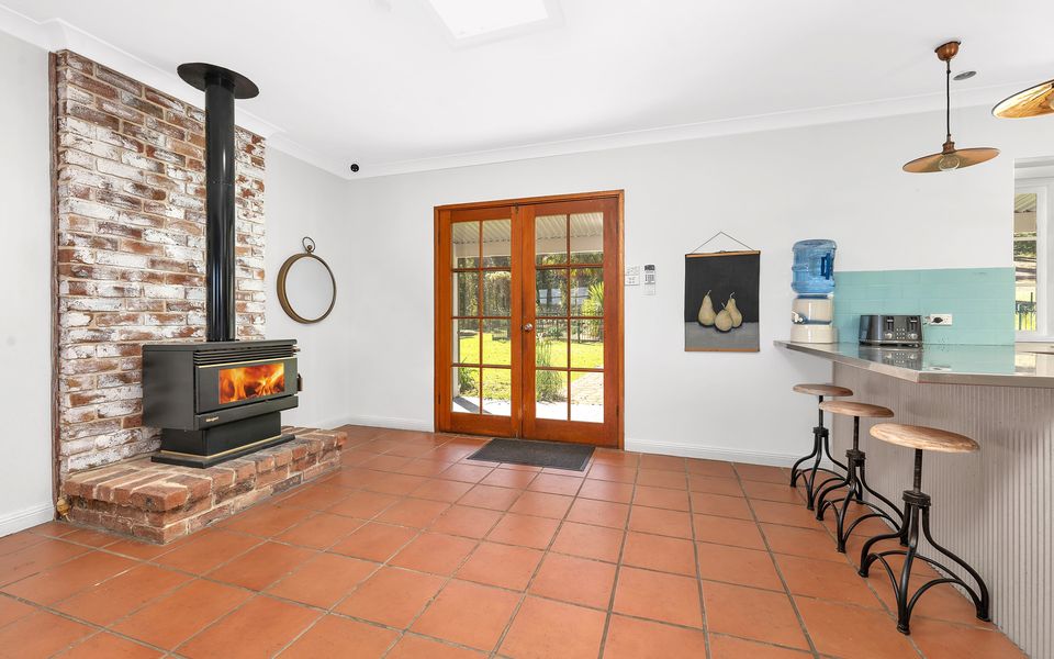 MarMel – Four bedroom home with pool and fire pit