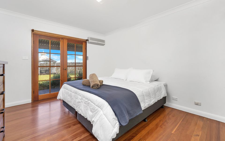 MarMel – Four bedroom home with pool and fire pit