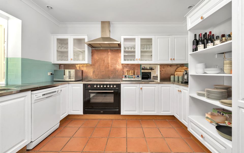 MarMel – Four bedroom home with pool and fire pit