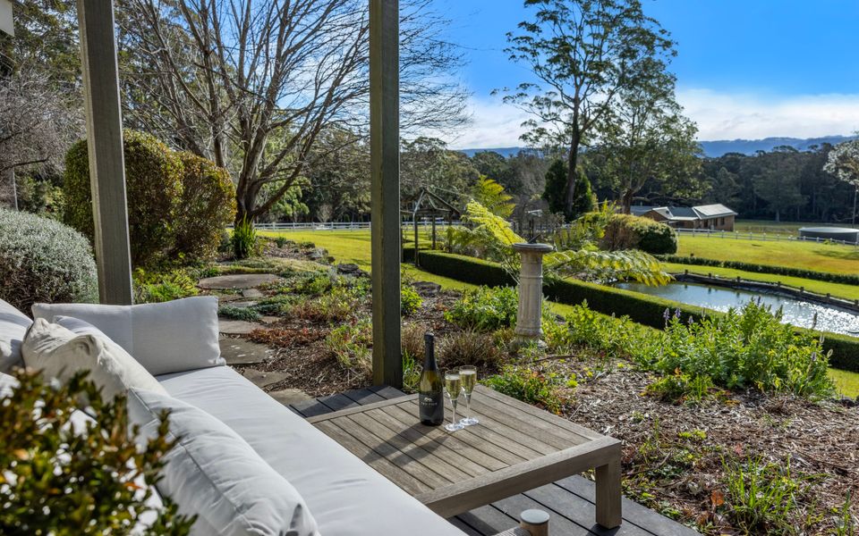 Mulgrave House & Cottage