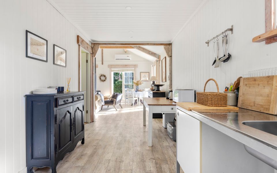 Mulgrave House & Cottage