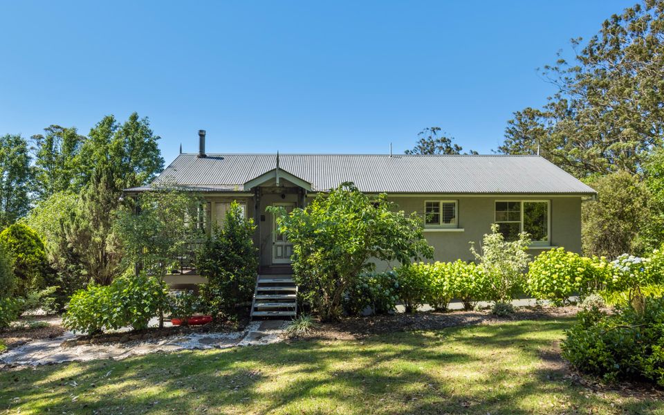 Mulgrave House & Cottage