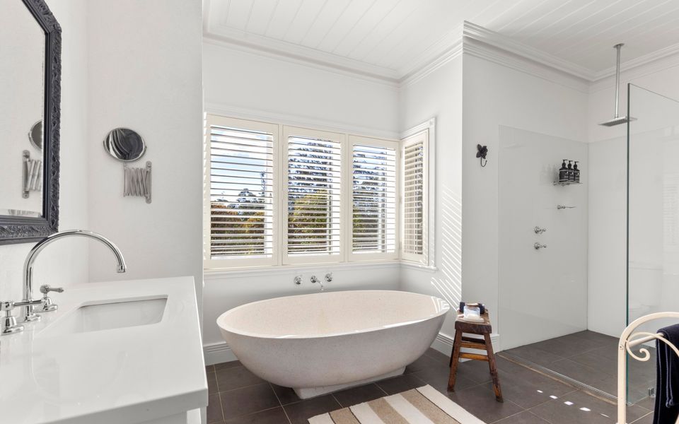 Mulgrave House & Cottage