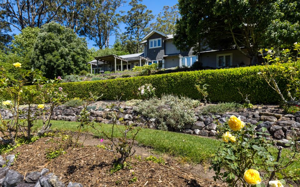 Mulgrave House & Cottage