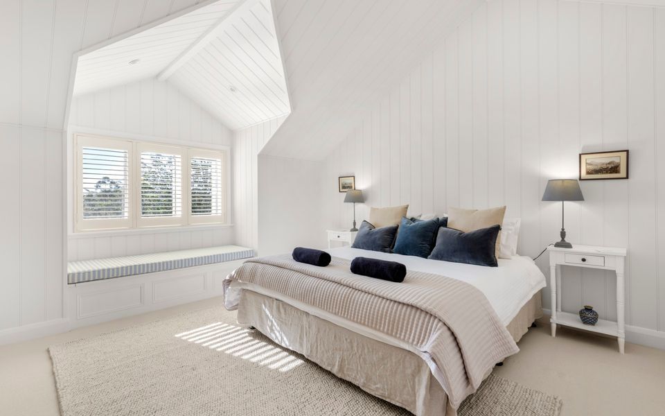 Mulgrave House & Cottage