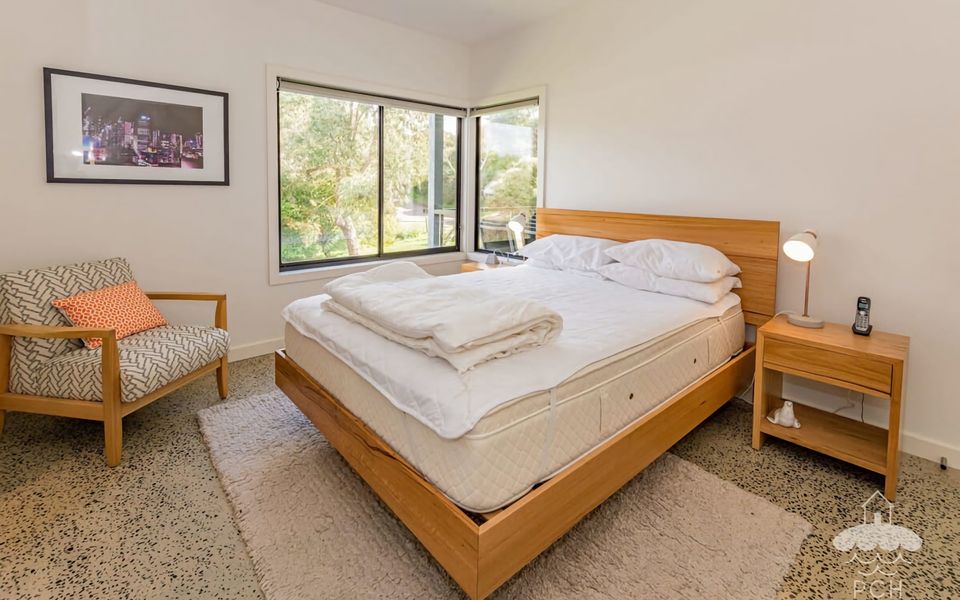 1 Anderson Ave – Stay 5 Nights – PAY 4 Jan 1-22