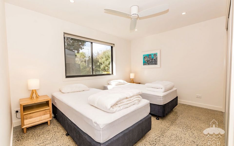 1 Anderson Ave – Stay 5 Nights – PAY 4 Jan 1-22