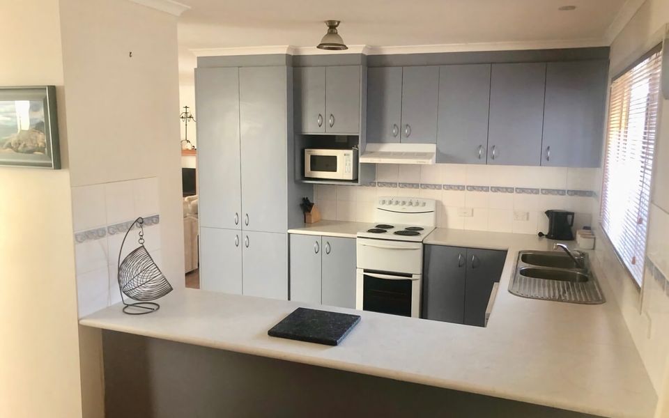 1 Tecoma Ave – Stay 5 Nights PAY 4 – Jan 1-22