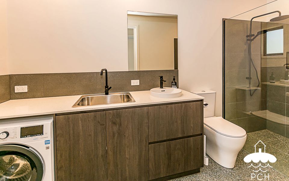 Carbool Goondie – Stay 5 Nights PAY 4 – Jan 1-22