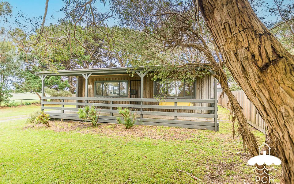 Millar Cottage – Stay 5 Nights PAY 4 – Jan 1-22