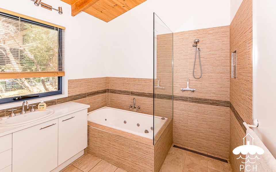 Sandy Point Dreaming