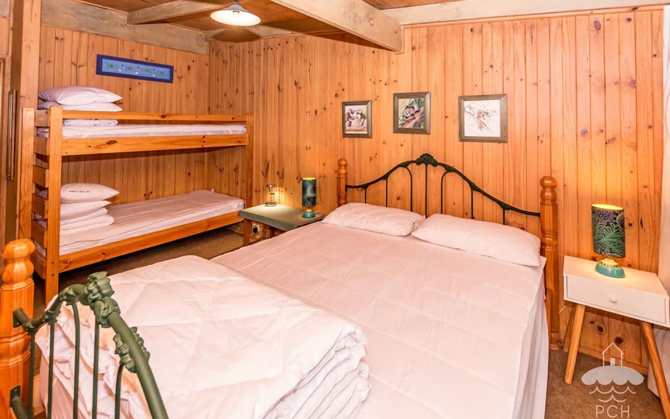 Sandy Point Log Cabin