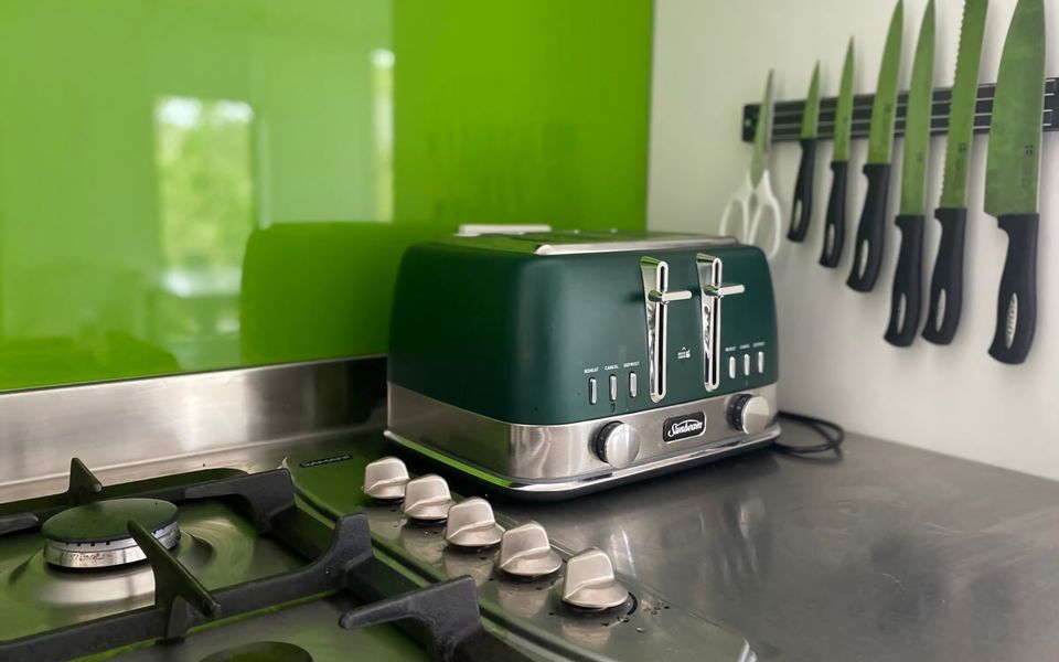 Sunshine Hideaway Stay 7 Pay 6 Dec 24th/Jan31st