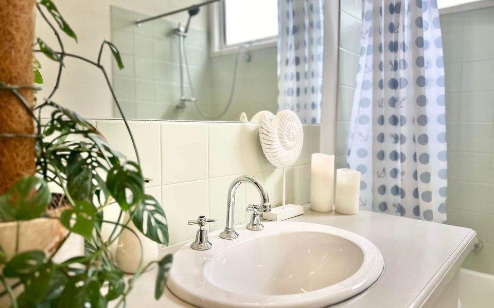 The Vibe Sandy Point