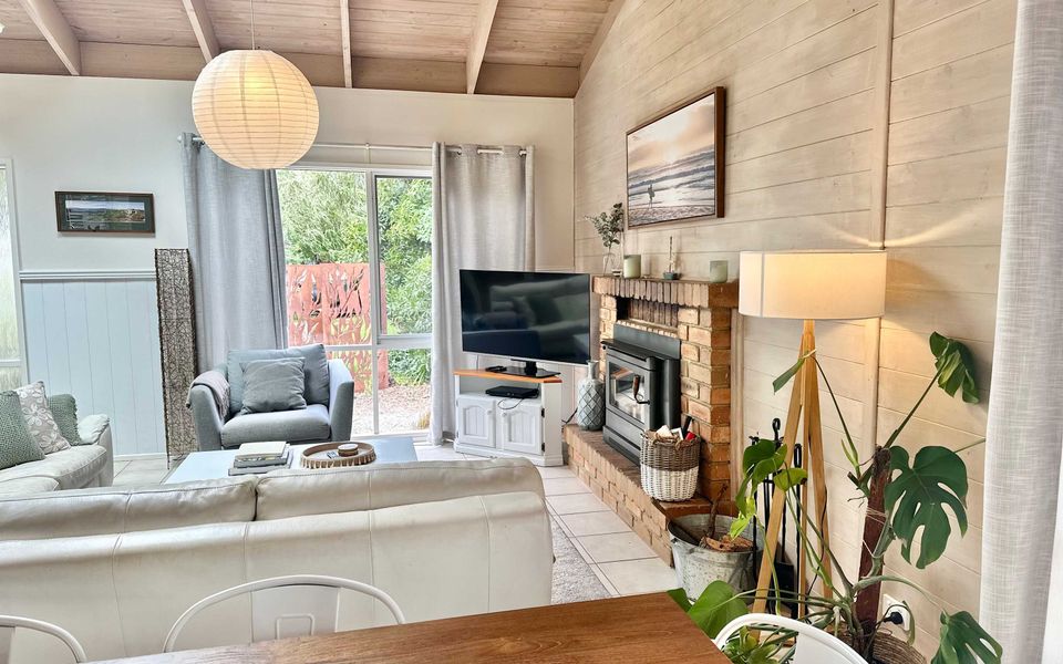 The Vibe Sandy Point