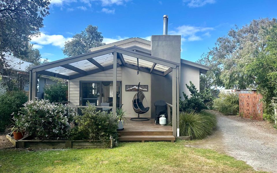 The Vibe Sandy Point