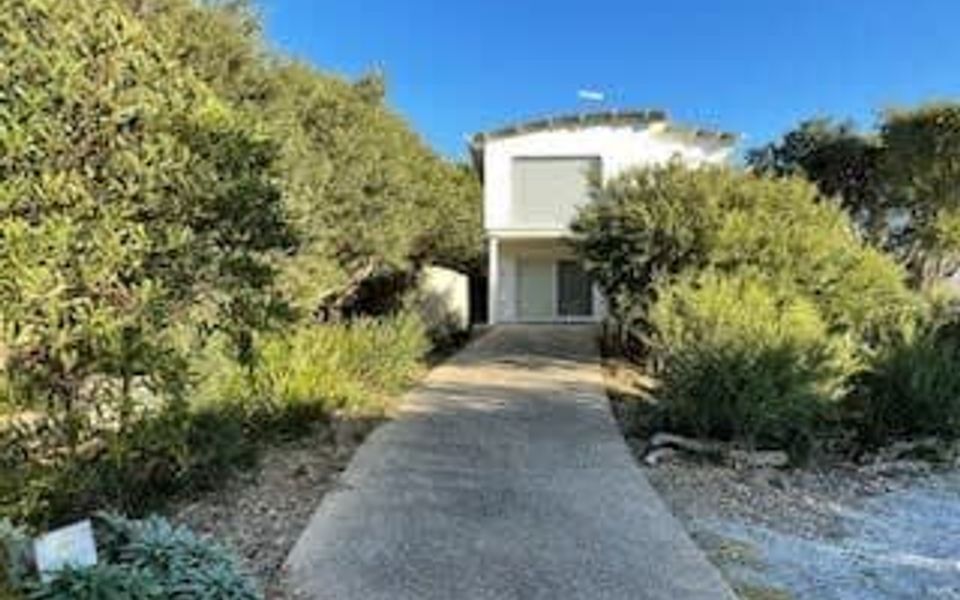 The White House Sandy Point