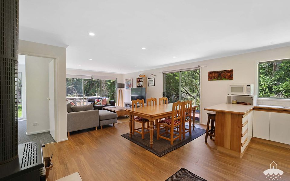 Open Plan Living/Dining Area