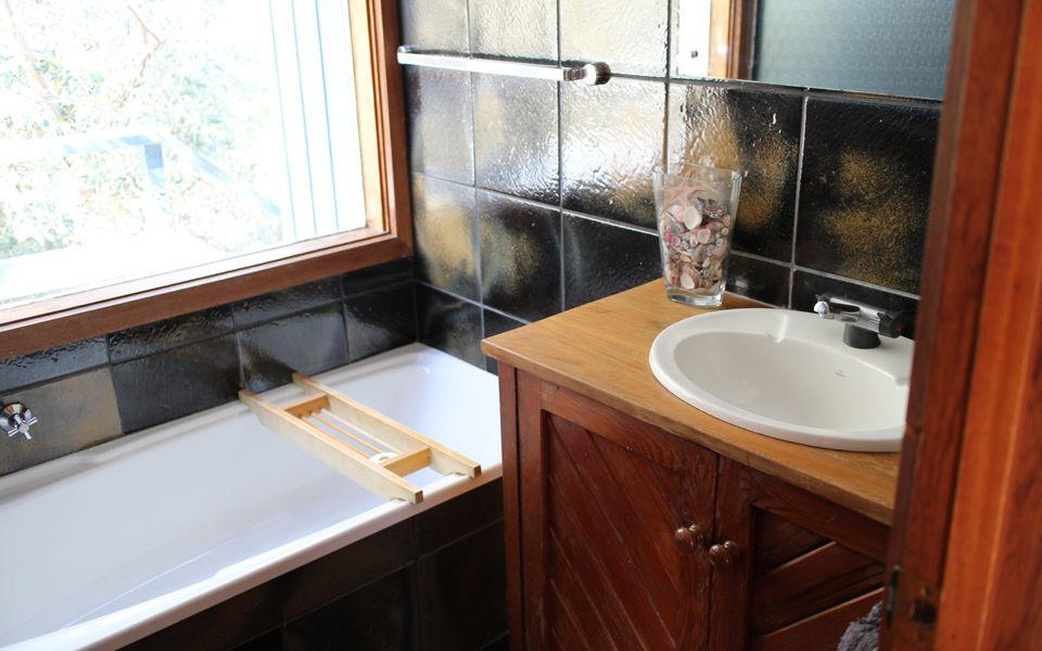 Tree Top – 4 Robert Norman Street