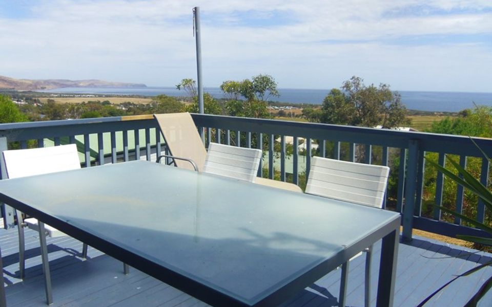 Tree Top – 4 Robert Norman Street