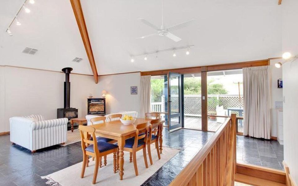 Views on Court – 2 View Court