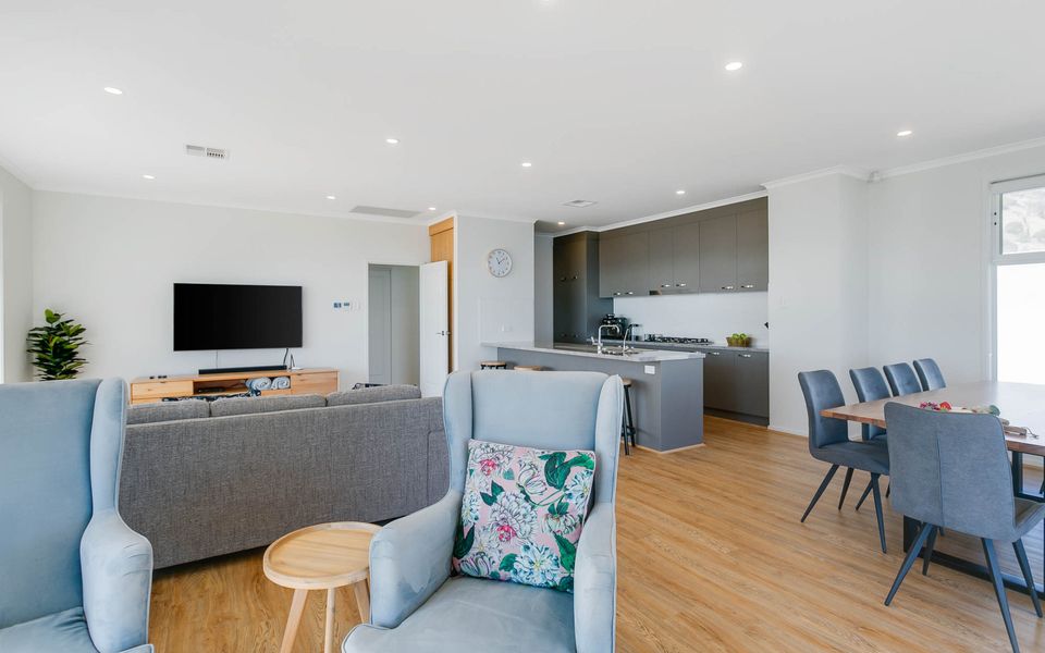 Water’s Edge on Fleurieu – 14/1 Paradise Drive