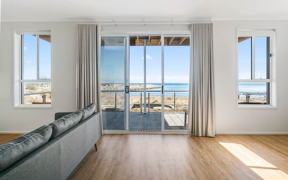 Water’s Edge on Fleurieu – 14/1 Paradise Drive