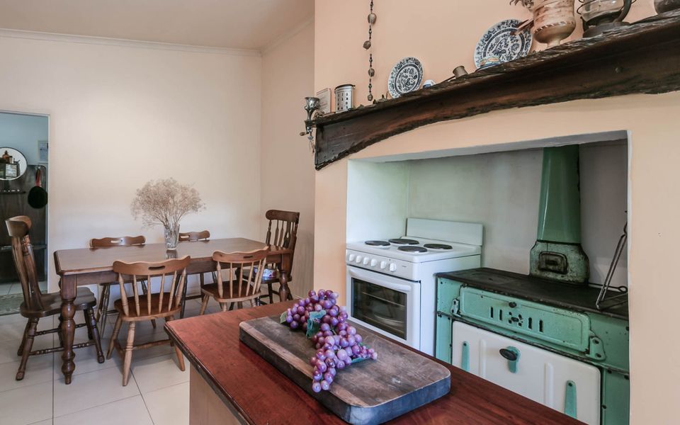 Wattle Wattle – 51 Wattle Flat Road