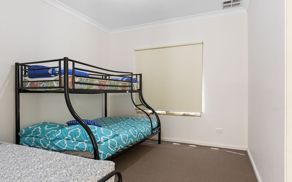 Wenneelys – 26/45 St Andrews Boulevard