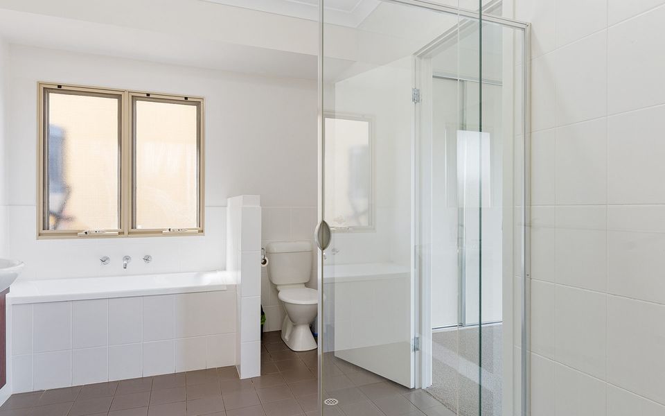 Wenneelys – 26/45 St Andrews Boulevard