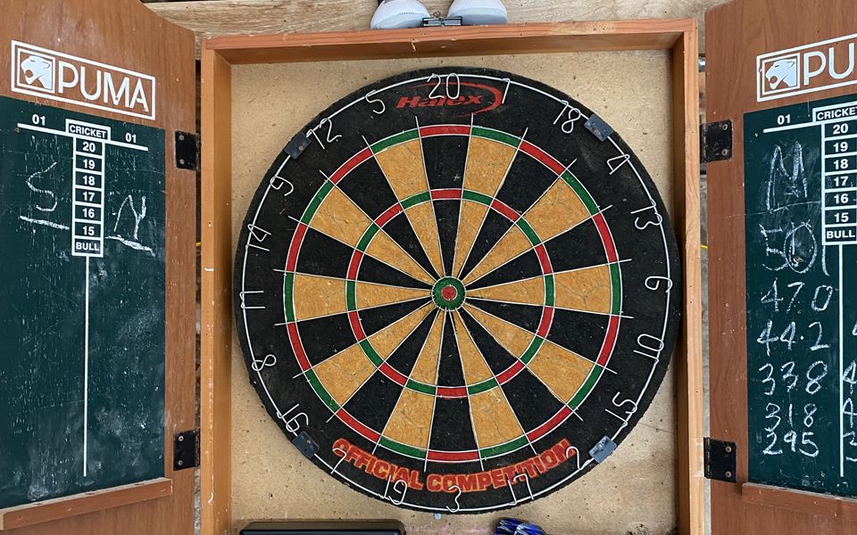 ‘YELLOW Door’ on Stacey – 17 Stacey Drive