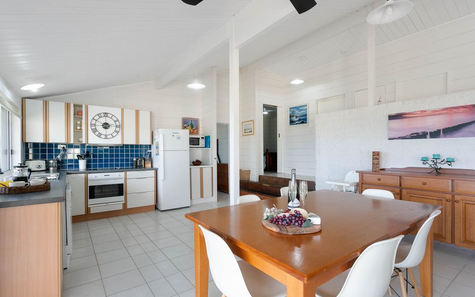 Wave and See – 53 Gold Coast Drive