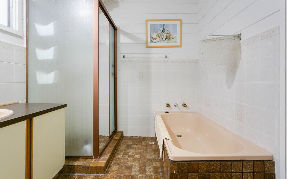 Wave and See – 53 Gold Coast Drive