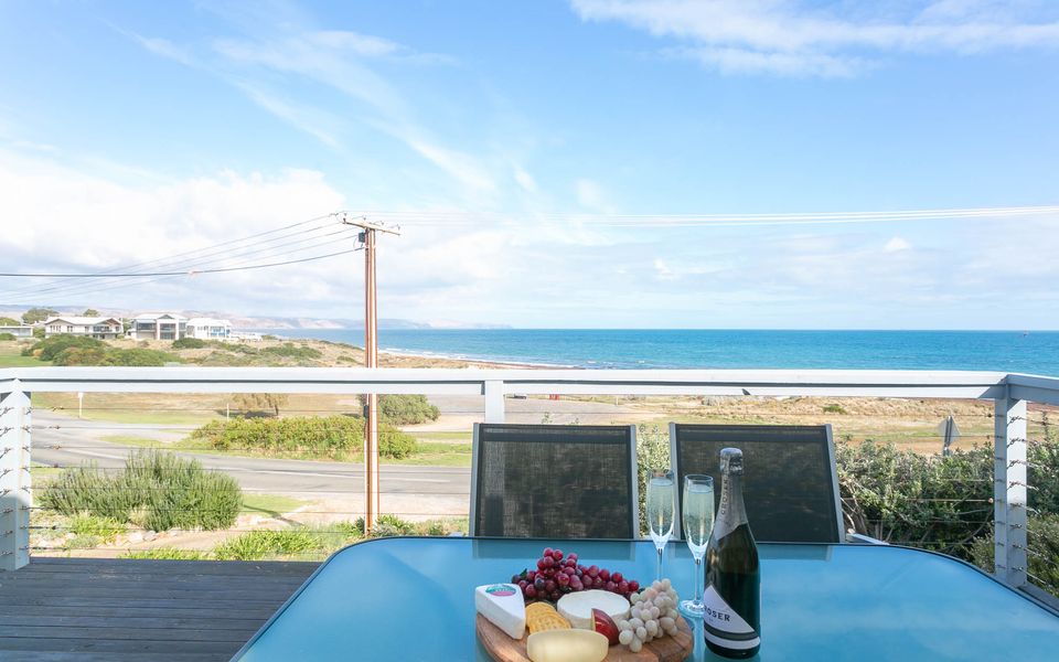 Wave and See – 53 Gold Coast Drive