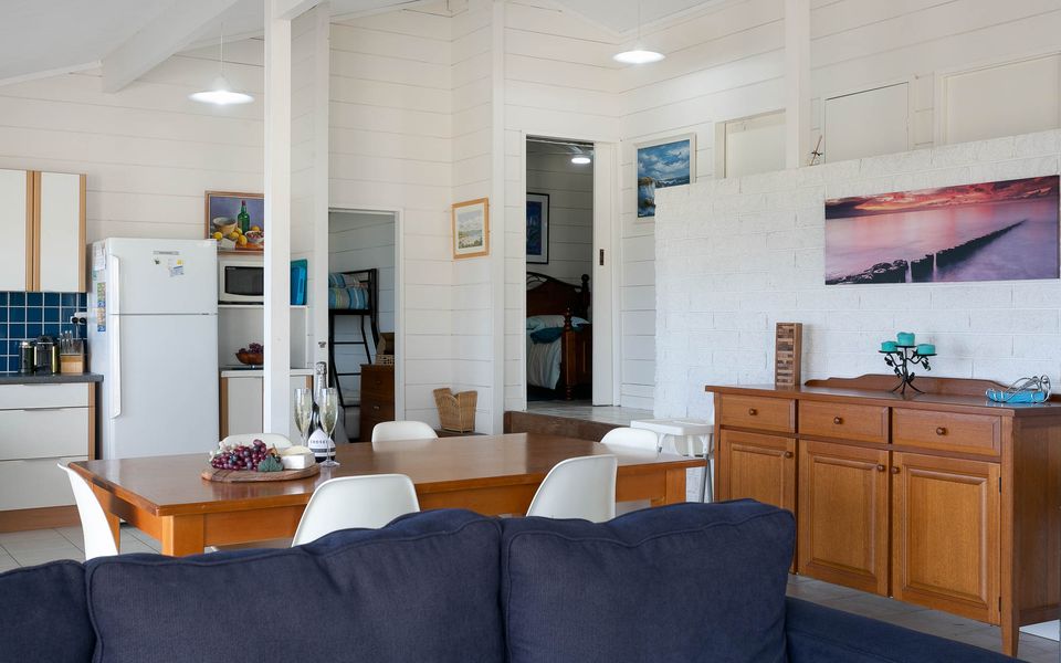 Wave and See – 53 Gold Coast Drive