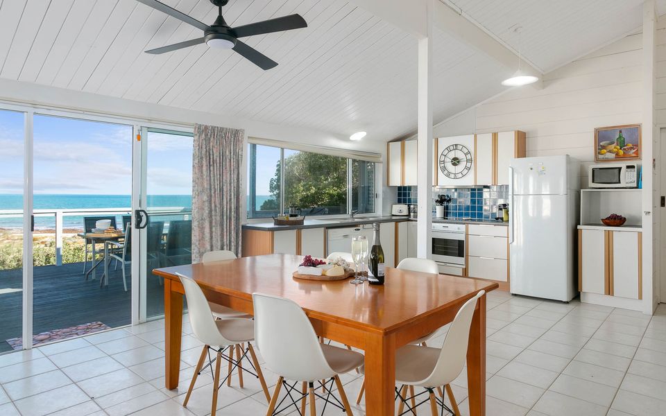 Wave and See – 53 Gold Coast Drive