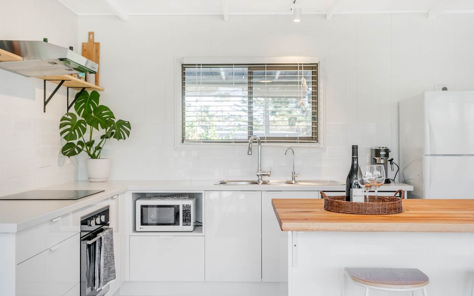 35 Degrees South – 79 Laronde