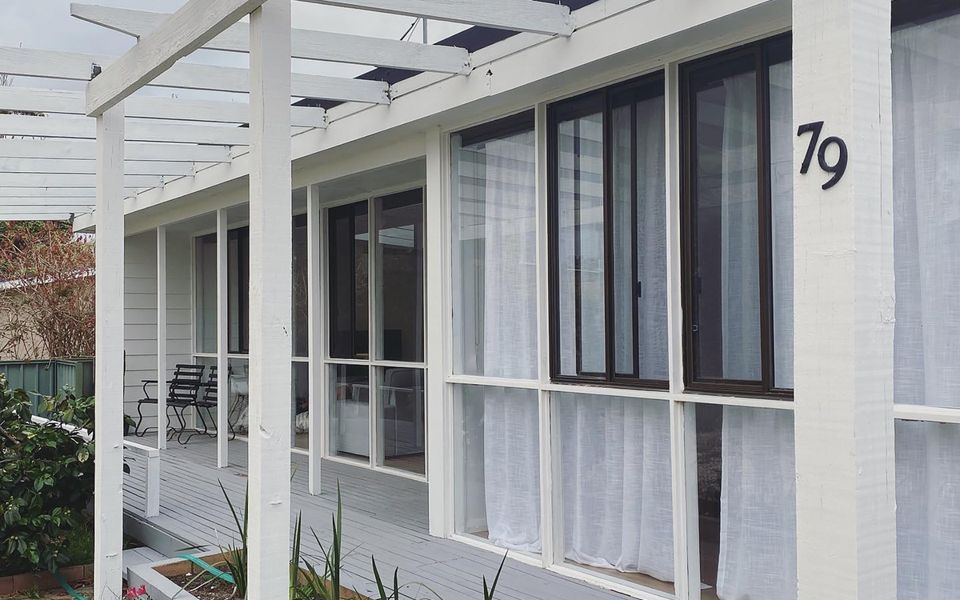 35 Degrees South – 79 Laronde