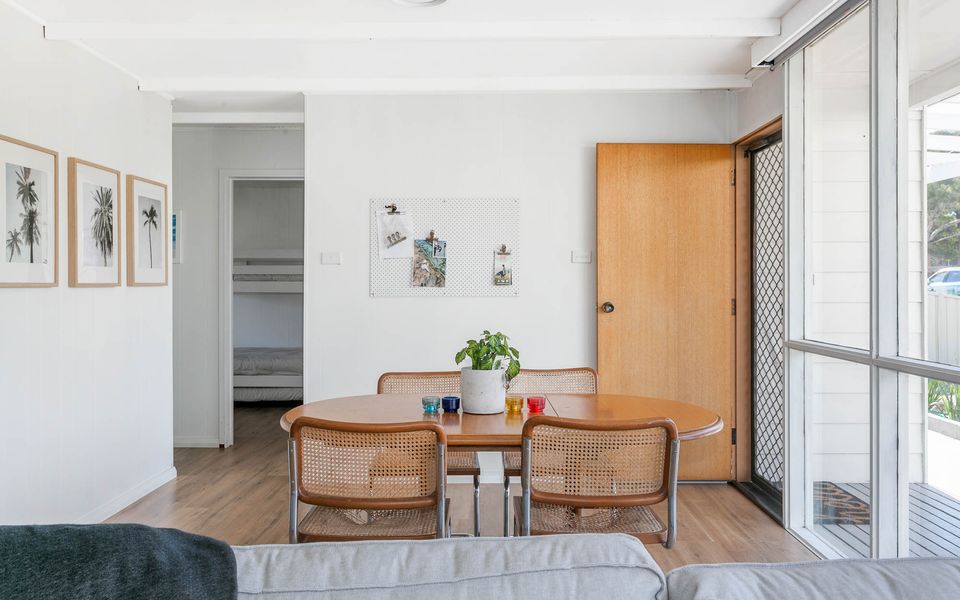 35 Degrees South – 79 Laronde