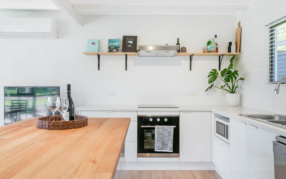 35 Degrees South – 79 Laronde