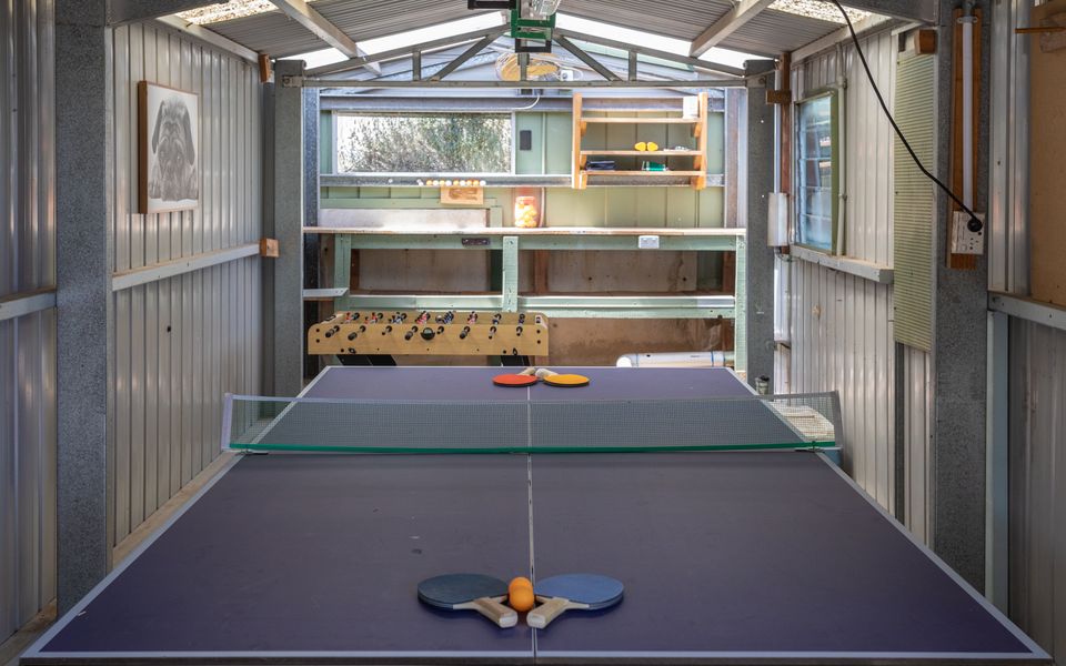 Dive into Dorset – 10 Dorset Court