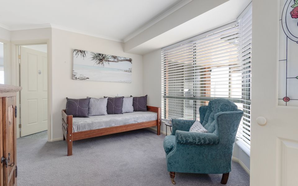 Dive into Dorset – 10 Dorset Court