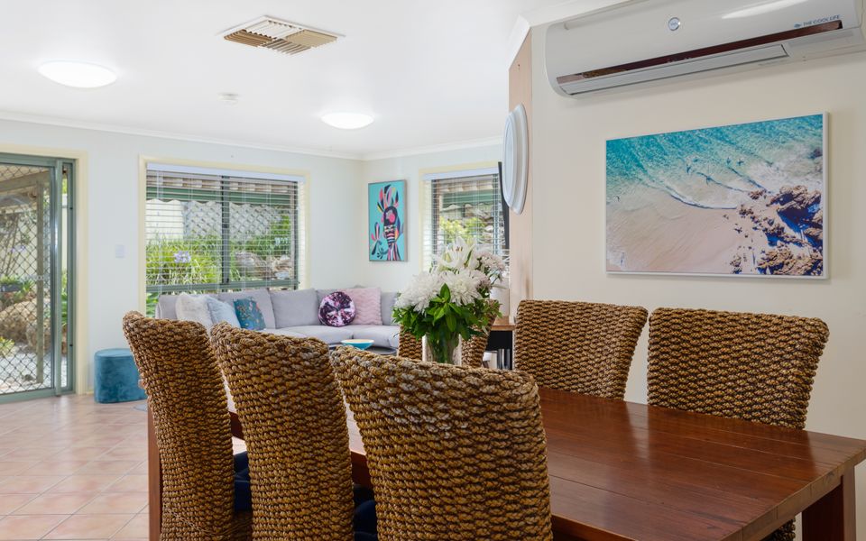 Dive into Dorset – 10 Dorset Court