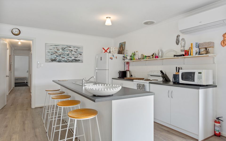 Decked Out @ Dolphin – 31 Dolphin Avenue