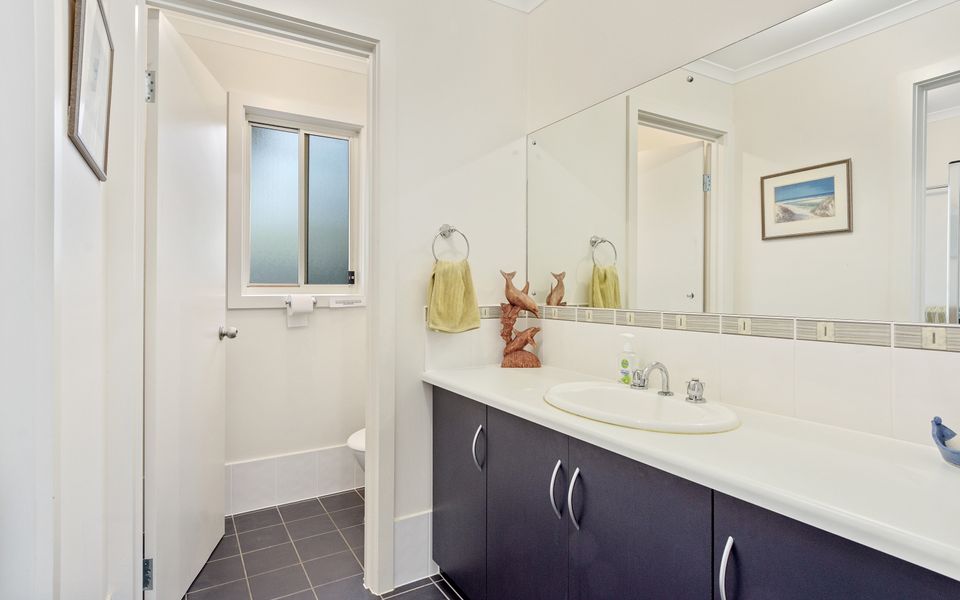 Decked Out @ Dolphin – 31 Dolphin Avenue