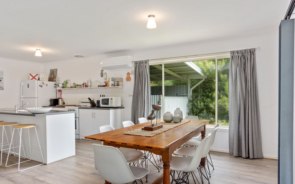 Decked Out @ Dolphin – 31 Dolphin Avenue