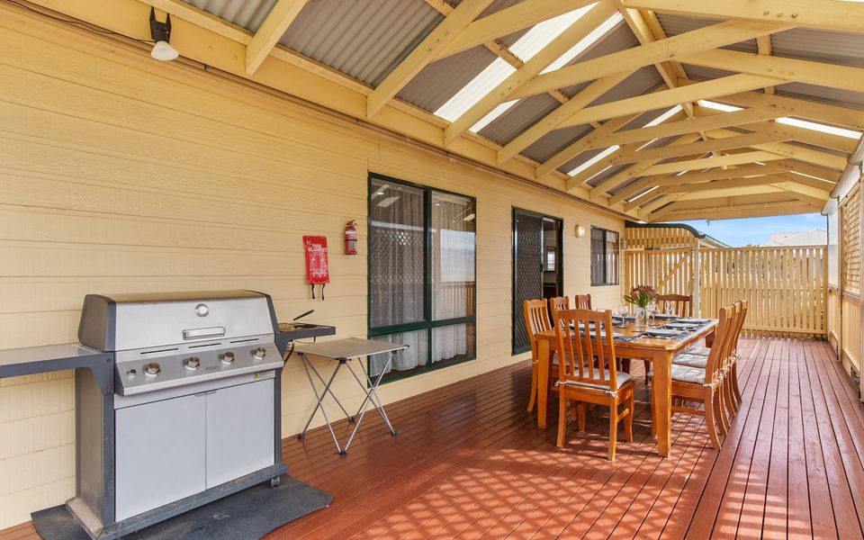 Ti Na Mara – 20 Resolute Avenue, Normanville