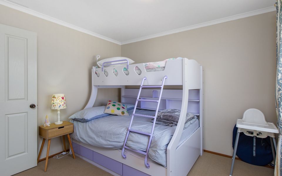 Ti Na Mara – 20 Resolute Avenue, Normanville