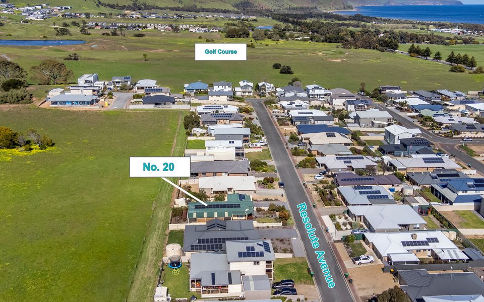 Ti Na Mara – 20 Resolute Avenue, Normanville