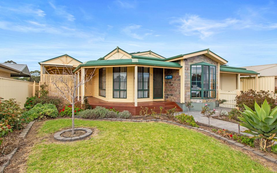 Ti Na Mara – 20 Resolute Avenue, Normanville